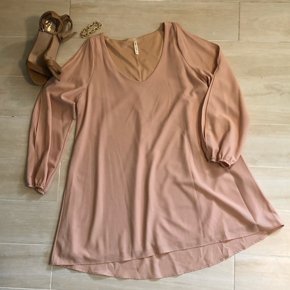 mittoshop Dresses & Skirts - Pink Balloon Sleeve Dress mittoshop Dresses & Skirts - Pink Balloon Sleeve Dress